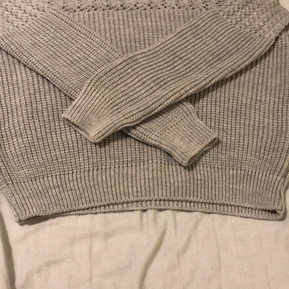Boohoo Crop Sweater - Picture 3 of 3